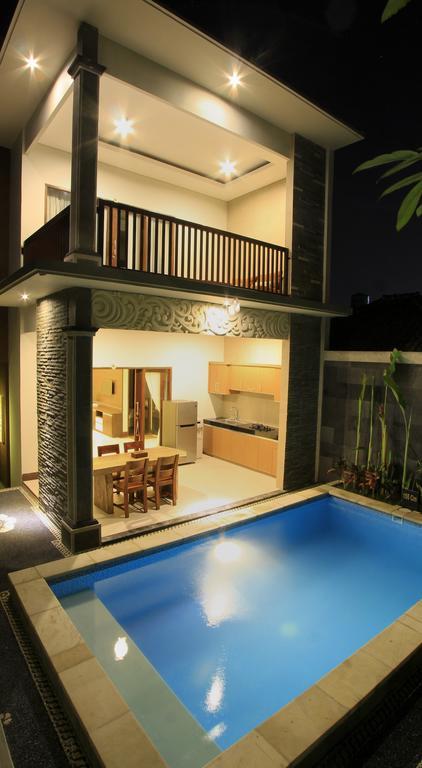 The Surya Kuta Villa ภายนอก รูปภาพ